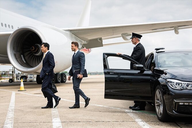 Limo Service Logan International Airport to Boston - Pricing and Booking Information