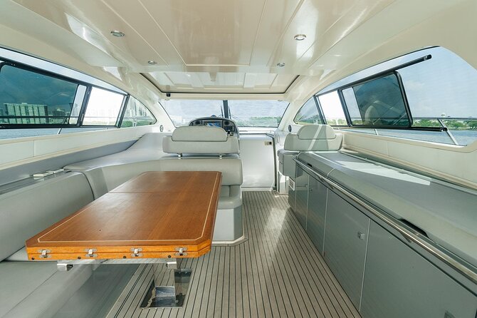 Luxury 65FT Azimut Yacht Review - Experience and Highlights of the Yacht Tour