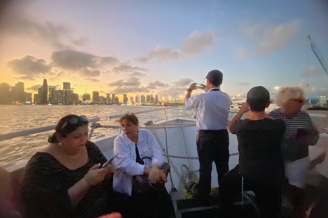 Miami: 75 Minute Sunset Boat Tour and Sightseeing - What to Expect on the Tour
