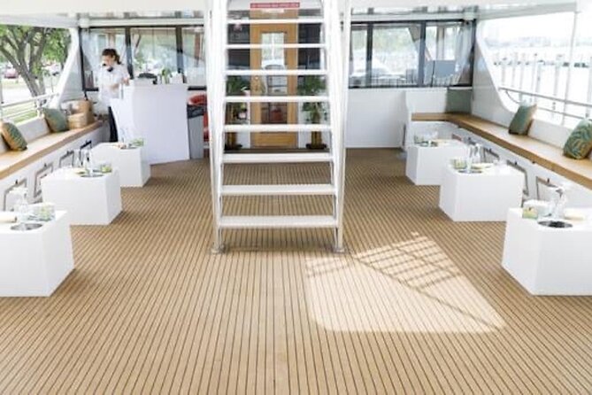 Miami Beach Boat Tour & Sunset Cruise - Scenic Views of Miami Skyline