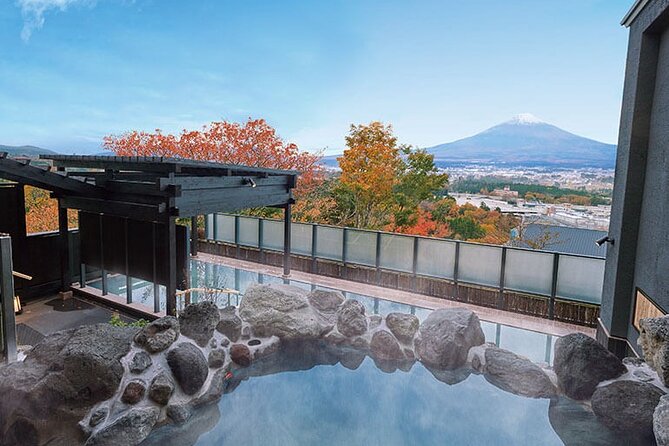 Mt. Fuji Tour in Lake Kawaguchi and Oshino Hakkai - Exploring Lake Kawaguchi