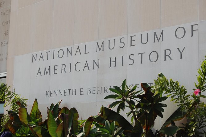 National Archives + American History Museum Tour - Semi-Private - Meeting and End Points