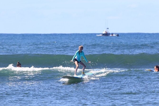 Oahu Semi Private Surfing Lesson - Pricing and Inclusions