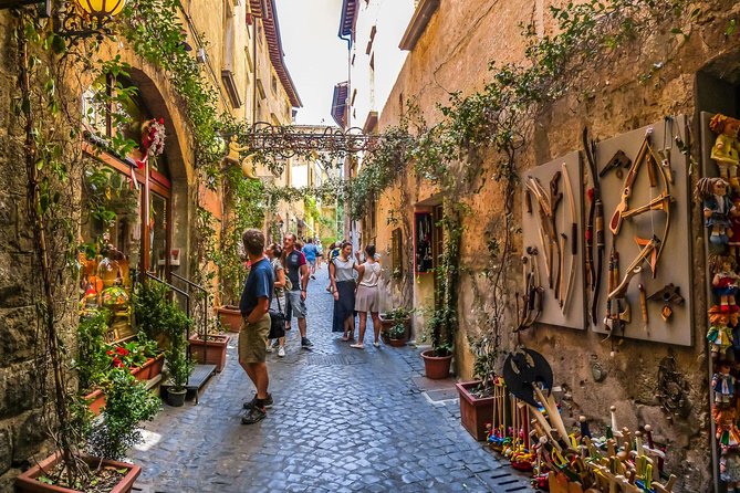 Orvieto and Civita Di Bagnoregio Skip-The-Line Lunch Included From Rome - Transportation and Pickup Details