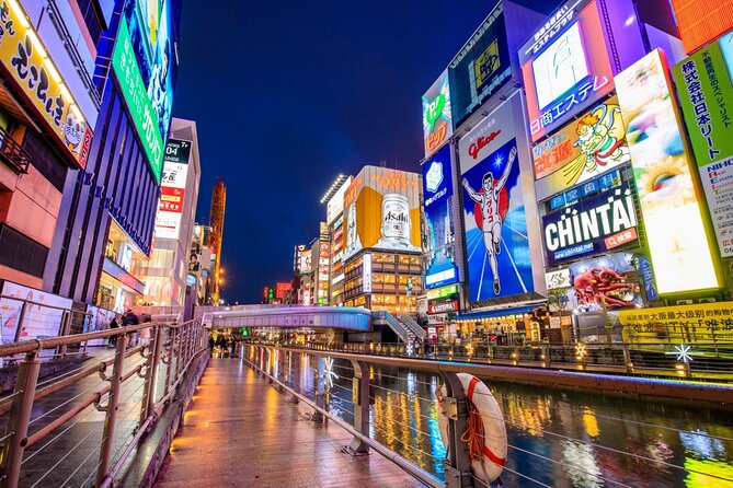 Osaka Nightlife Adventure: Bar Hopping, Shopping and Sightseeing - Indulging in Osakas Renowned Culinary Delights
