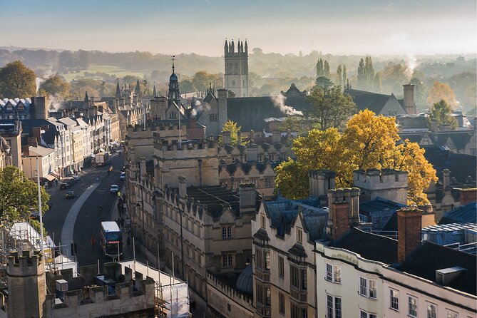 Oxford Scavenger Hunt and Highlights Self-Guided Tour - Transportation Options