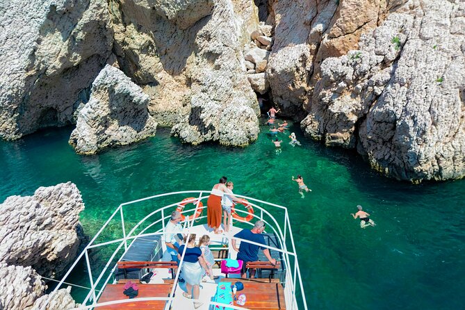 Pag Bay Cruise - About Pag Bay