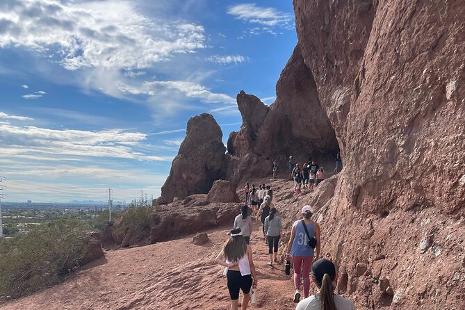 Papago Park Nature Walk With Yoga Review - Health and Accessibility Considerations