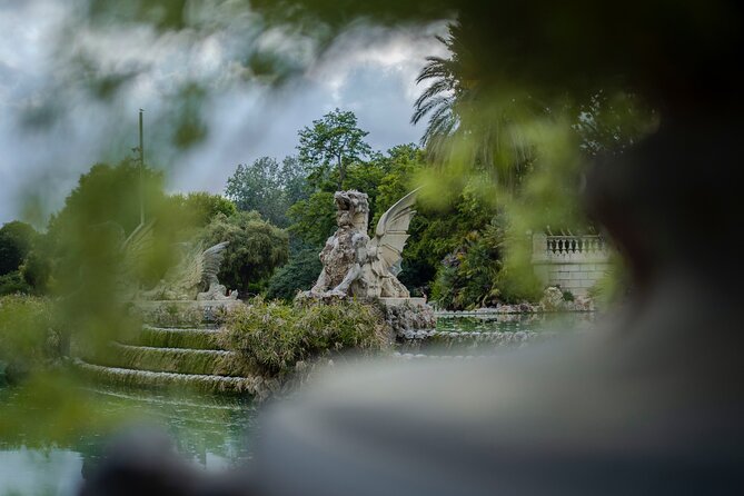 Photo Walking Tour in Barcelona Gothic Quarter - Inclusions and Exclusions
