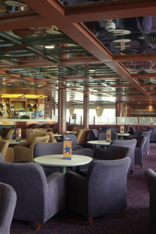 Piraeus-Ios: One-way Ferry Ticket Between Piraeus - Ios - Service Provider Responsibility