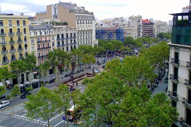 Private 4-Hour Tour a La Carte in Barcelona With Private Pick up and Drop off - Booking Requirements
