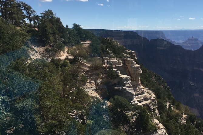 Private 7-Day Ecotour Review: Explore Nature's Wonders - Exceptional Accommodations and Dining
