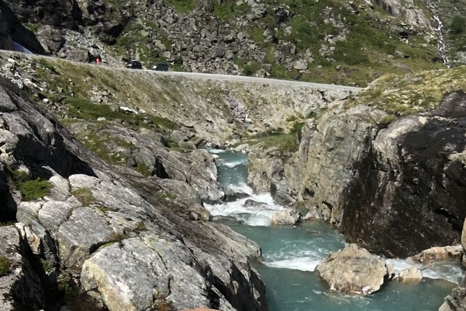 Private Ålesund Trollstigen-Trollroad in Small(8-15)Groups - Accessibility Information