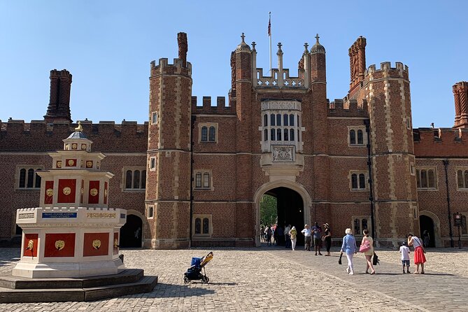 Private Chauffeured Vehicle Day Trip Out Of London - Itinerary Flexibility