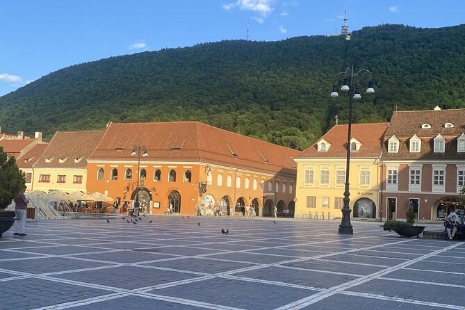 Private Day Trip to Peles Palace, Draculas Castle and Brasov - Discovering Brașovs Historical Center