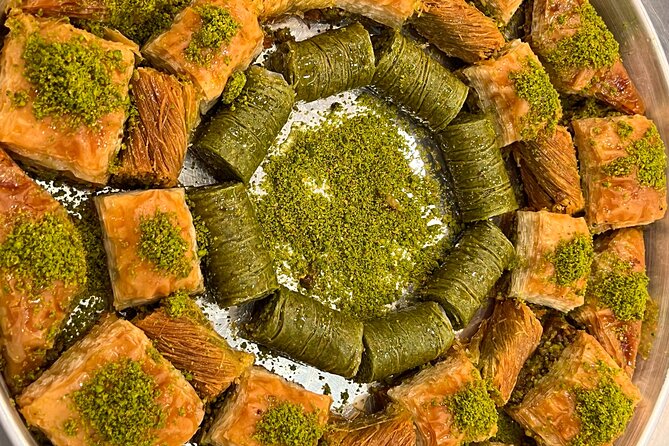 Private Food Tour in Grand Bazaar - Accessibility Considerations