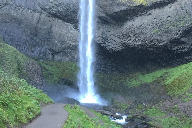 Private Group Tour up to 11 of Columbia River Gorge Waterfalls and Mt Hood Day Tour From Portland - Pricing Structure