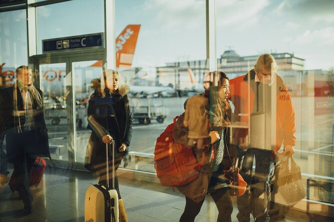 Private Haneda Airport Pick up & Drop-Off in Tokyo