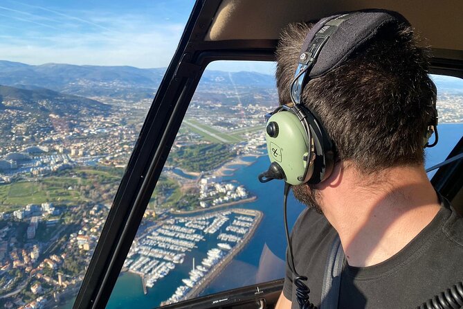 Private Helicopter Initiation Flight In The Bay of Cannes - What to Expect During the Flight