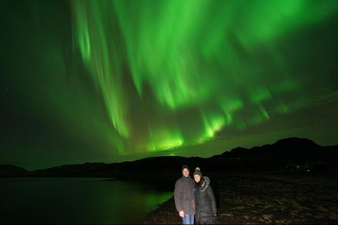 Private Northern Lights Tour With Hot Chocolate in Iceland - Cancellation and Booking Flexibility