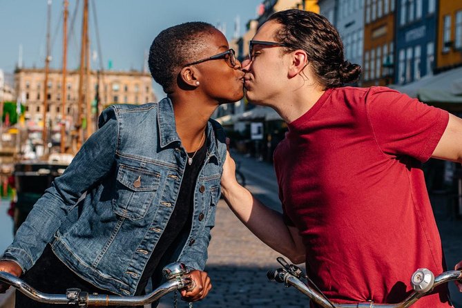 Private Photo Session With a Local Photographer in Lund - What to Expect During the Shoot