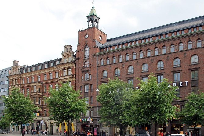 Private Shore Excursion: Helsinki and the Medieval Village of Porvoo - Pricing and Group Size