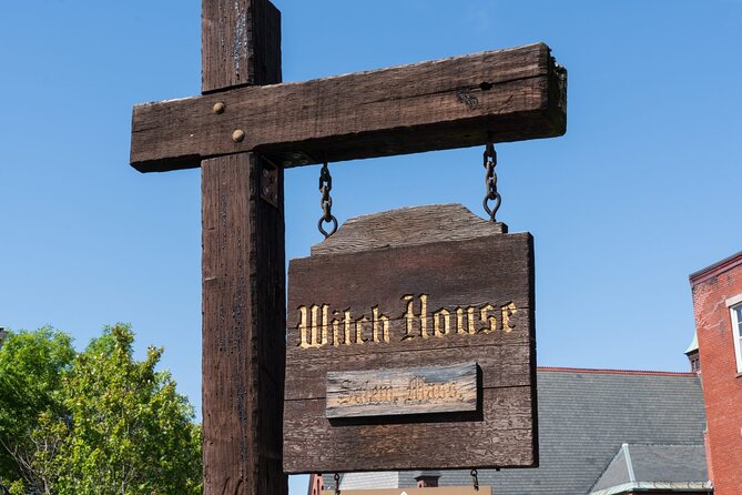Private Spooky Legends Walking Tour in Salem - Highlights of the Private Tour
