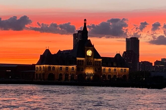 Private Sunset Sail Review: A NYC Experience - The Sailing Experience