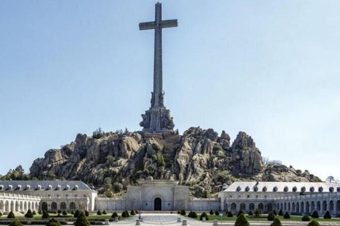 Private Tour Escorial and Valley of the Fallen With Hotel Pickup - Accessibility and Policies