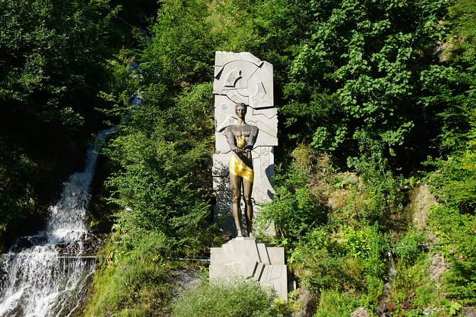 Private Tour From Kutaisi to Caves of Vardzia, Rabati and Borjomi - Meeting and Pickup Details