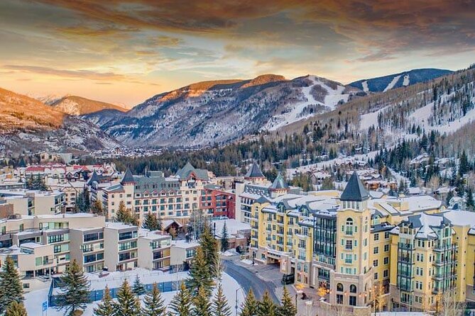 Private Transfer Denver Airport DEN to Hot Ski Resorts - Pricing and Group Size Options