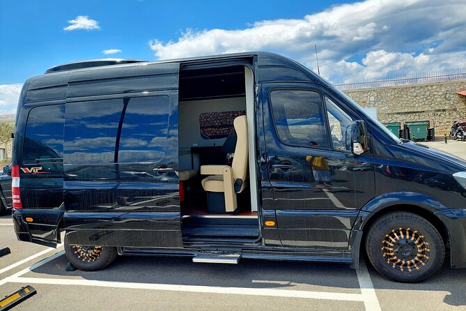 Private Transfer From Athens Intl Airport to Athens Greece - Transportation Amenities