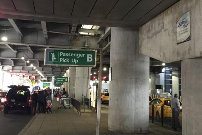 Private Transfer From JFK Airport to NYC Hotels Every Hour. - Accessibility and Participation