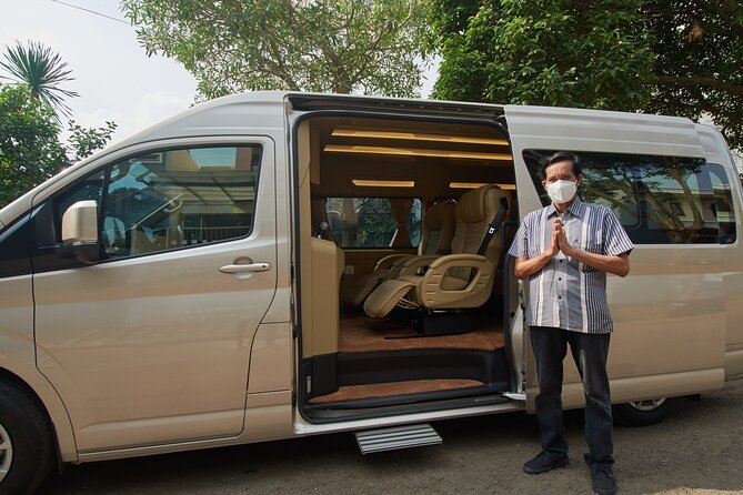 Private Transfer From Naha City Hotels to Nakagusuku Cruise Port - Luggage and Special Requirements