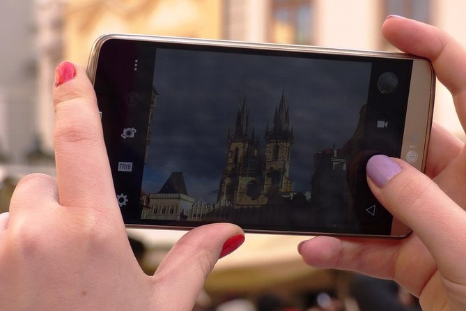 Private Transfer From Pilsen to Prague With 2 Hours for Sightseeing - Meet Your Driver