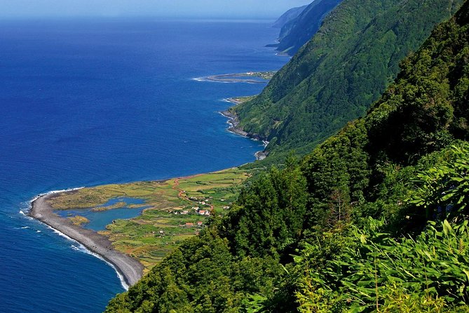 Private Transfer From Ribeirinha to Terceira Lajes (Ter) Airport - Price and Duration