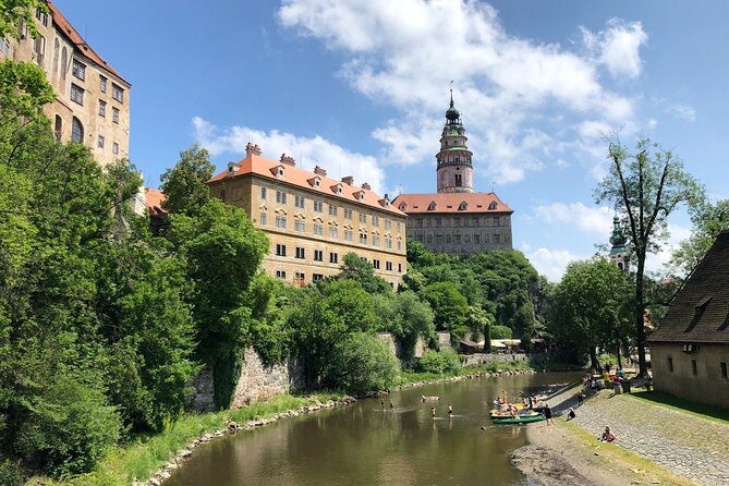 Private Transfer From Vienna to Prague With Stop in Cesky Krumlov - Accessibility and Participation