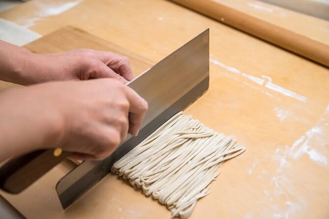 Private Umami Udon Making and Discover Dashi Secrets in Tokyo - Dashi: The Essence of Japanese Cuisine