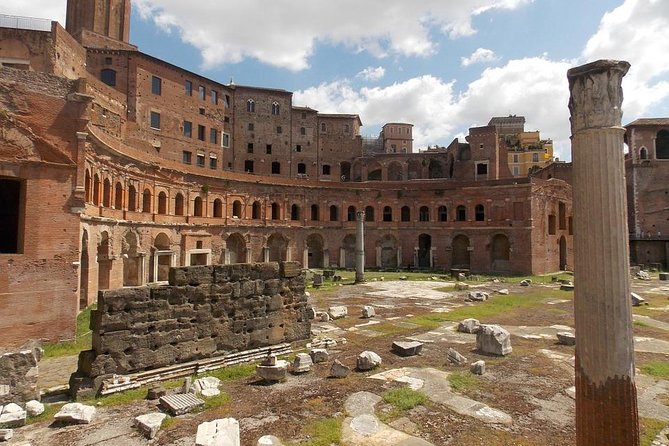 Private Vaticano Tour 3 Hours With Official Tour Guide - Tour Group Size and Type