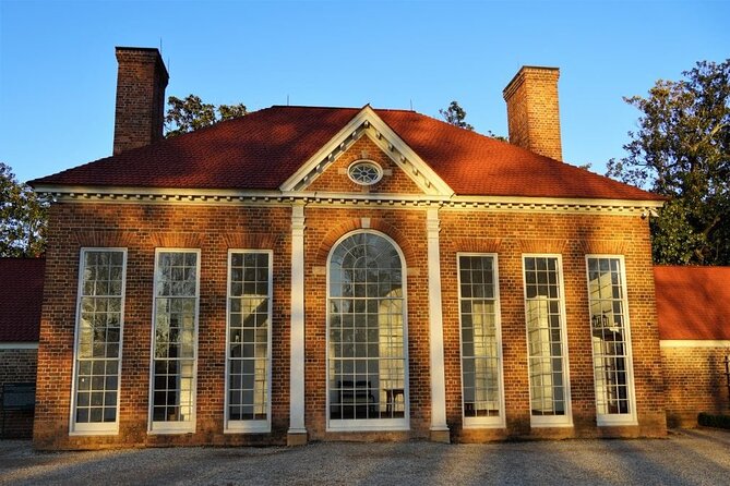 Private Walking-Guided Mount Vernon Tour - Learning About the Estate