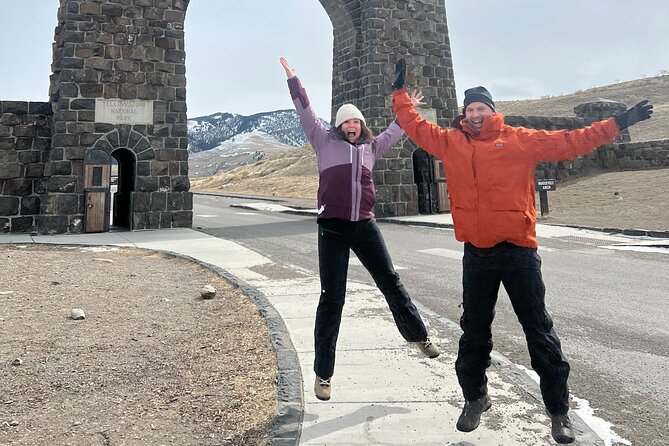 Private Yellowstone Winter Wildlife Safari Guided Tour - Meeting and Pickup Details