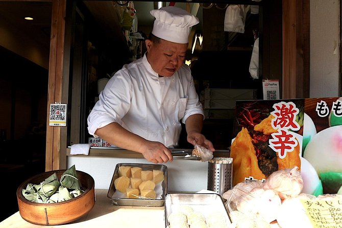 Private Yokohama Tour - History, Culture and Food - Indulging in Chinatowns Culinary Delights