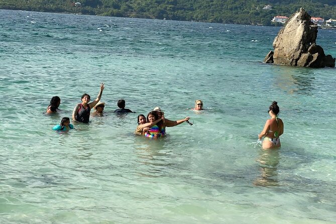 Punta Cana: Full Day Tour in Cayo Levantado With Whale Watching - Frequently Asked Questions