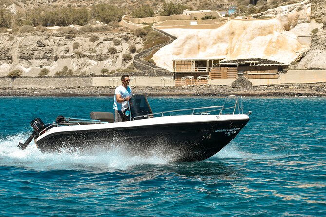 Rent a Boat With 30/50hp Engine in Santorini Without a License - Accessibility Information