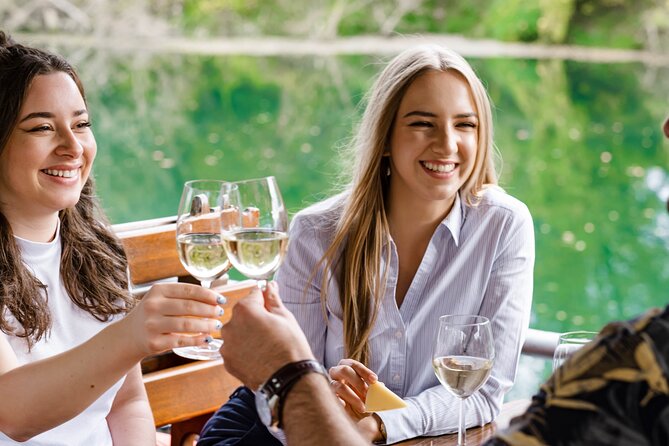 River Boat Tour in Old ŽItna LađA With Drinks - Inclusions and Amenities