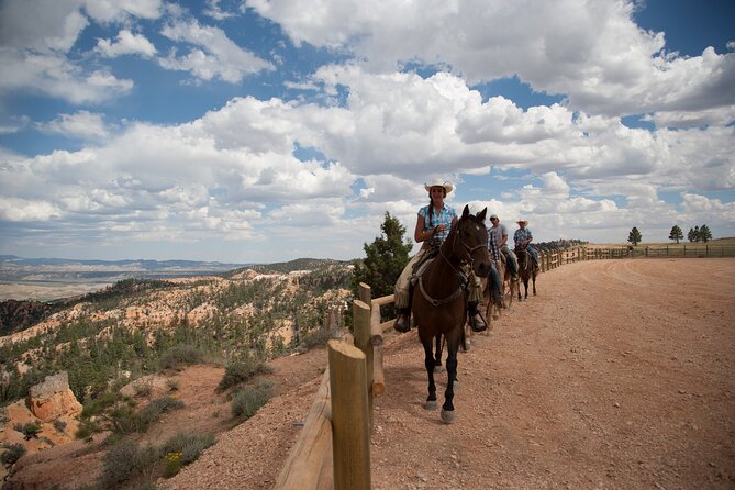Rubys Horseback Adventures Utah 1.5 Hour Ride - Health and Safety Considerations