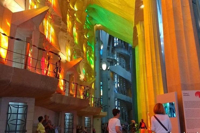 Sagrada Familia Direct Access : Premium Guided Tour With Ticket - Reviews and Feedback