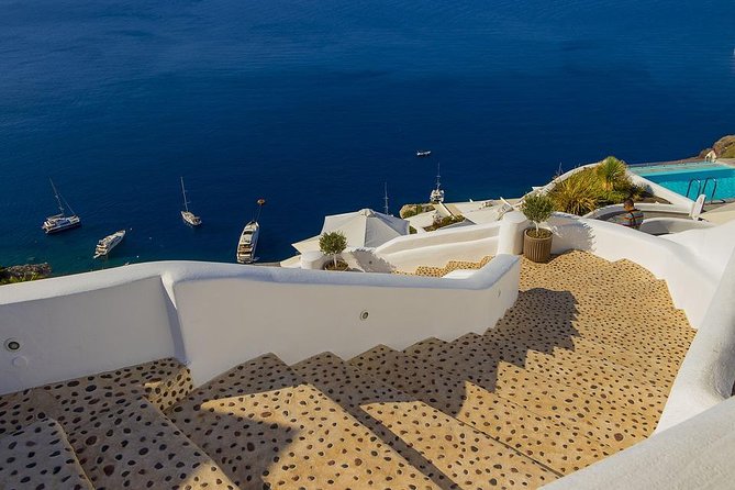 Santorini Organized Day-Trip 4-5 Hour - Exploring Megalochori Village