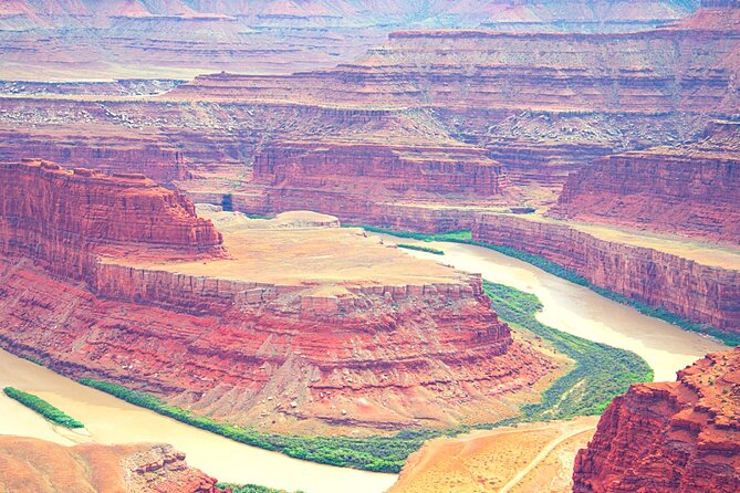 Self Guided Audio Driving Tour of Canyonlands - Offline Access and Device Requirements