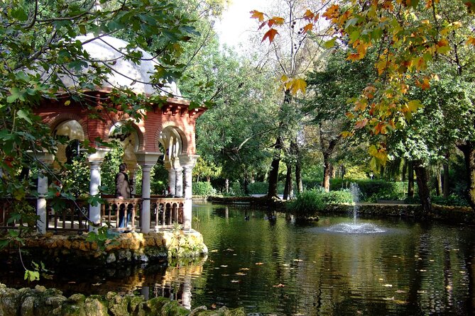 Seville Scavenger Hunt and Highlights Self-Guided Tour - Inclusions and Accessibility